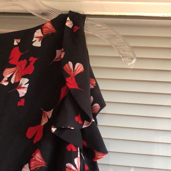 Banana Republic Top - Picture 3 of 6